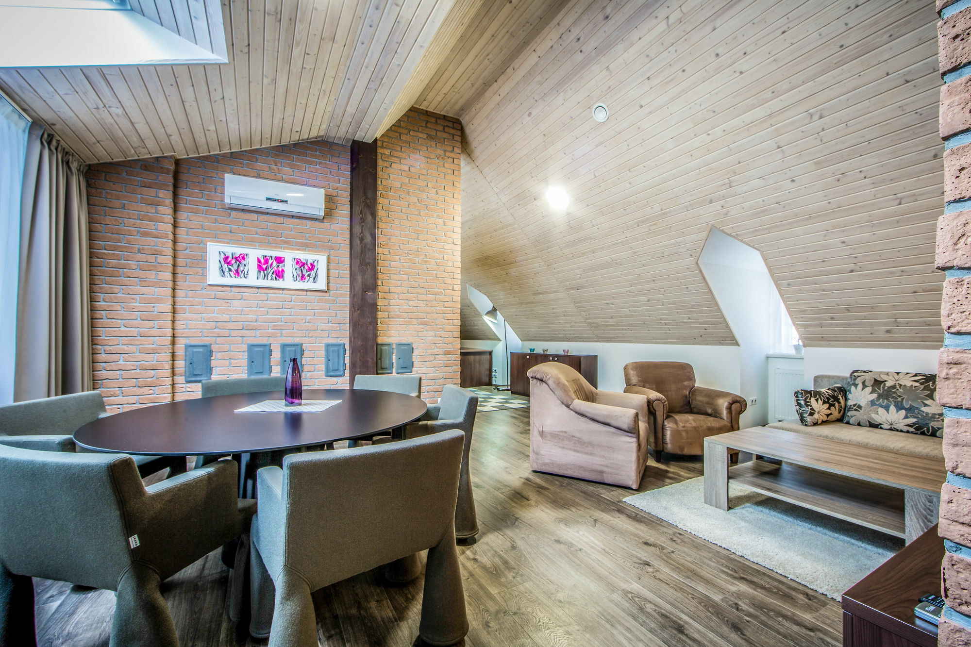 Aplend City Bastova 1 Братислава Экстерьер фото